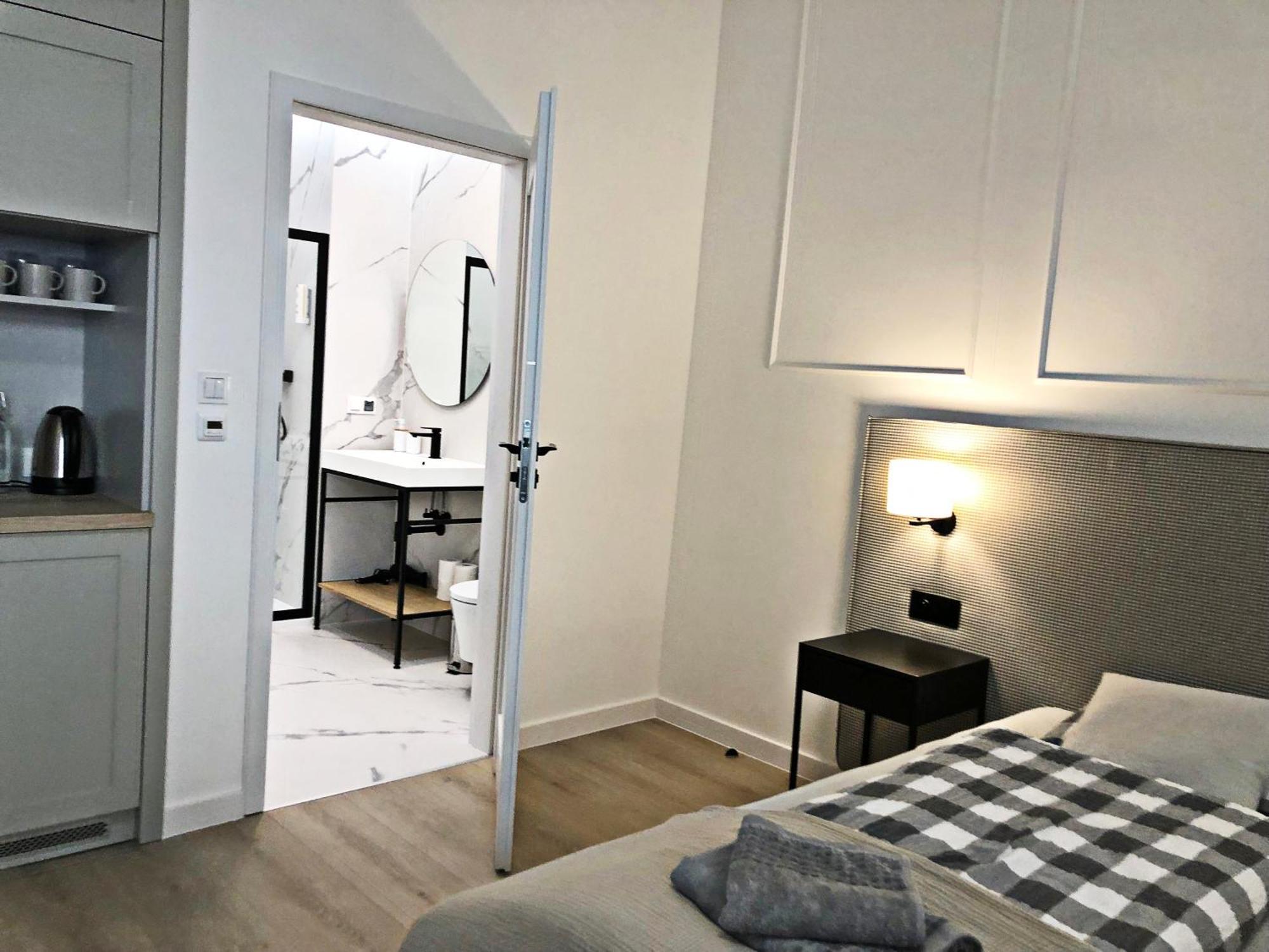 Anny 5 Apartamenty Krasków Exteriör bild